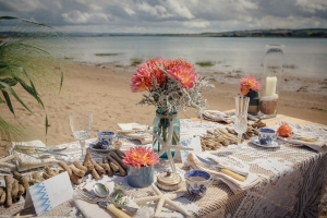 beach wedding styling